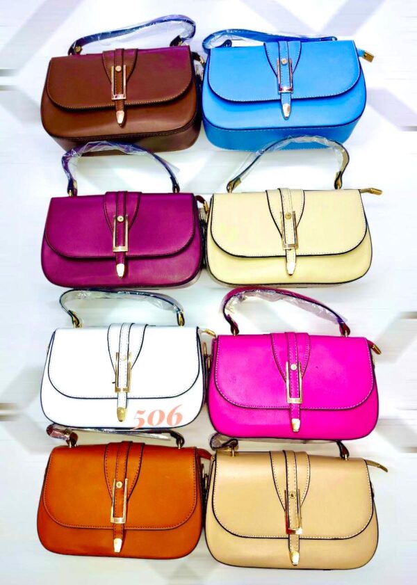 حقيبة يد نسائية أنيقة – تصميم راقٍ يناسب جميع إطلالاتك